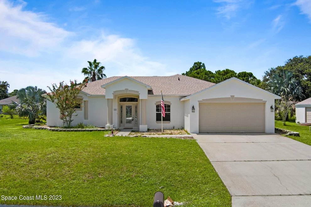 Unit for sale at 542 Hamwood Street, Palm Bay, FL 32908
