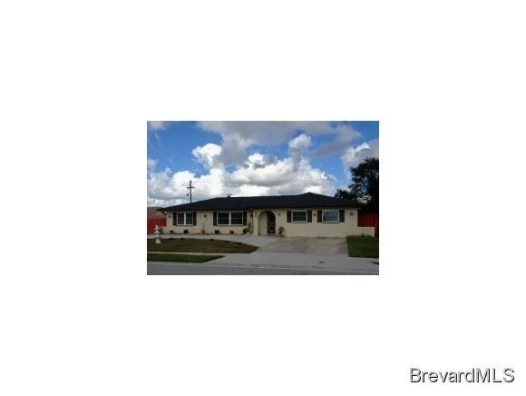 Unit for sale at 100 Southgate, Melbourne, FL 32901