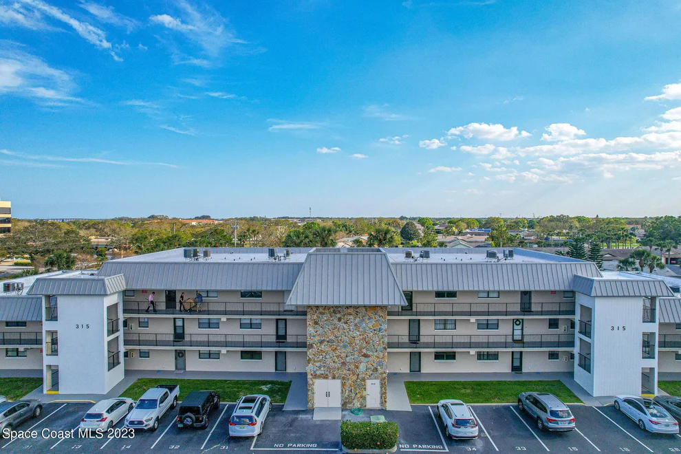 Unit for sale at 315 Tangle Run Boulevard, Melbourne, FL 32940