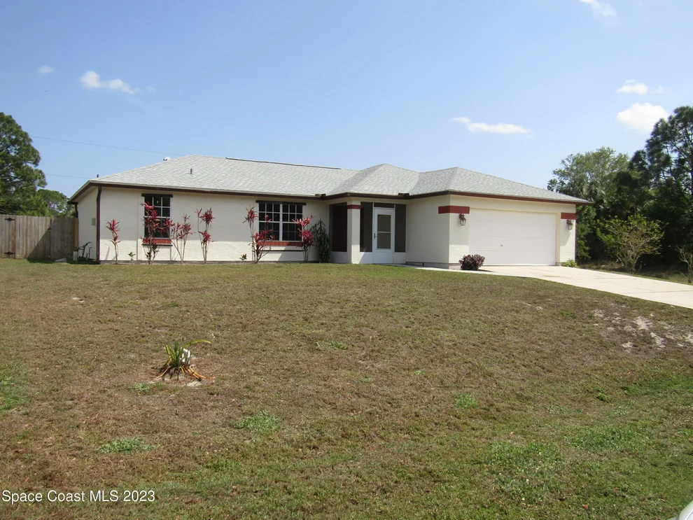 Unit for sale at 566 Sauders Road SE, Palm Bay, FL 32909