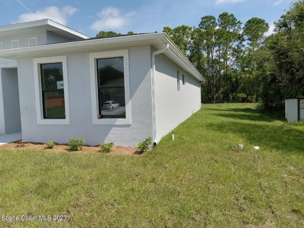 Unit for sale at 1155 Albion Street NW, Palm Bay, FL 32907