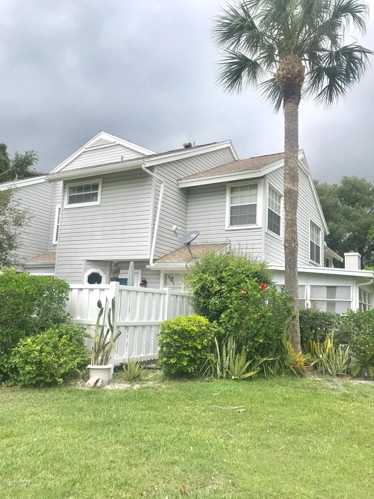 Unit for sale at 725 Fairway Drive, Melbourne, FL 32940
