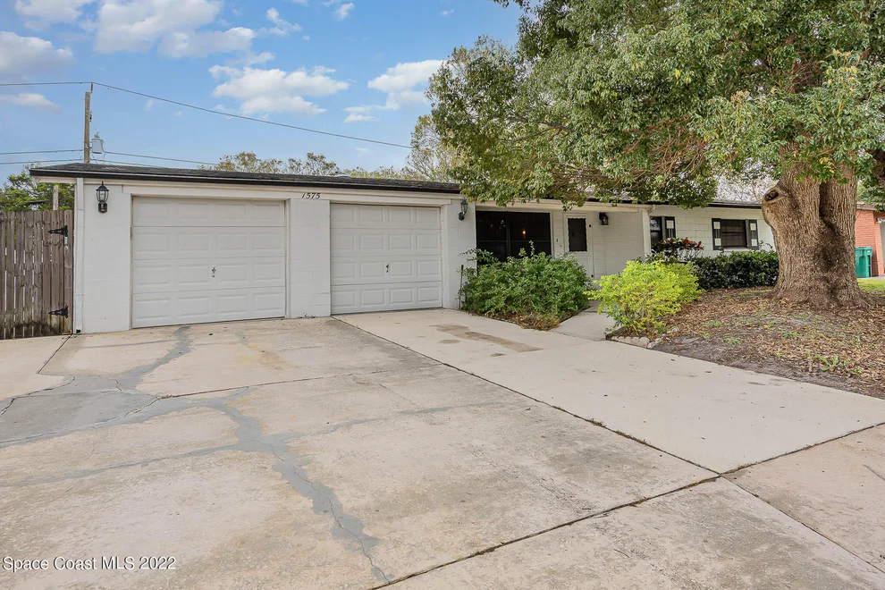 Unit for sale at 1575 Arnold Drive, Melbourne, FL 32935