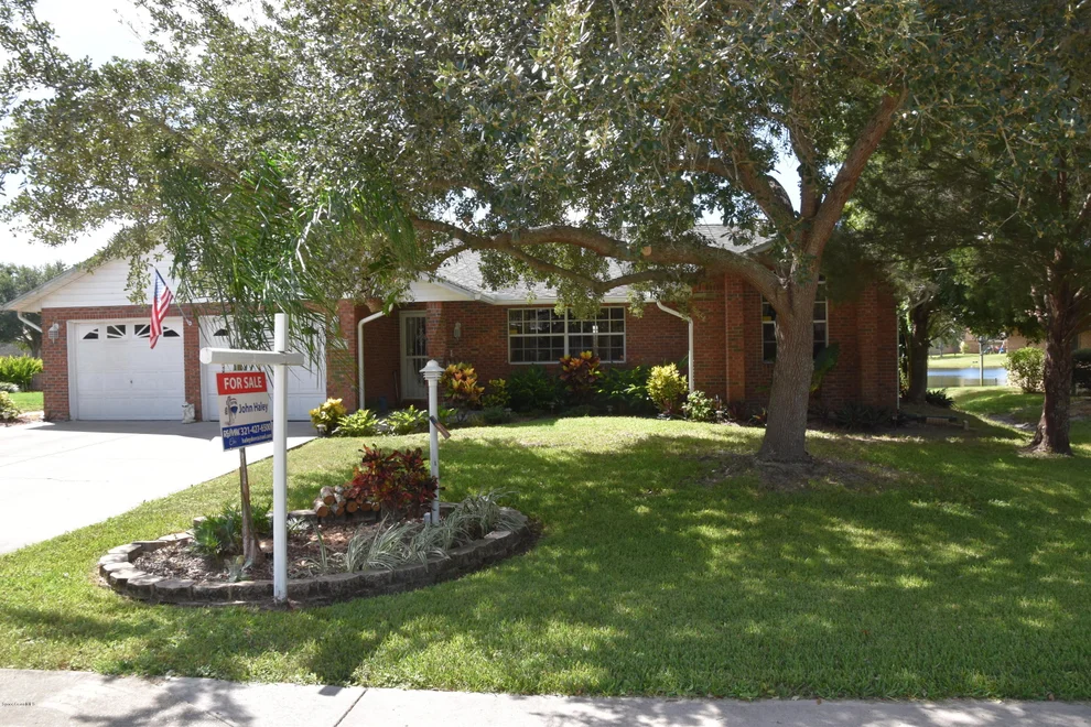 Unit for sale at 160 Palm Circle, Melbourne, FL 32940