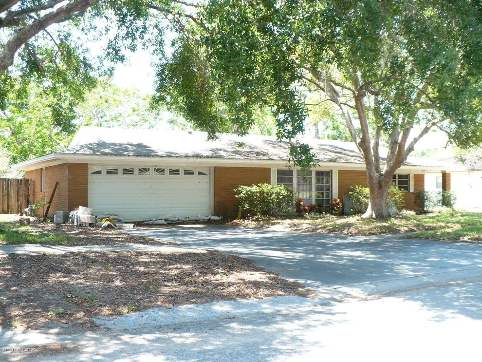 Unit for sale at 416 Poinsettia Avenue, Titusville, FL 32796
