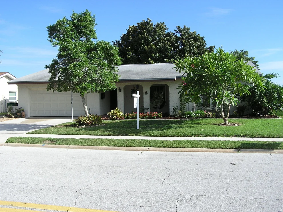 Unit for sale at 194 Via De La Reina, Merritt Island, FL 32953