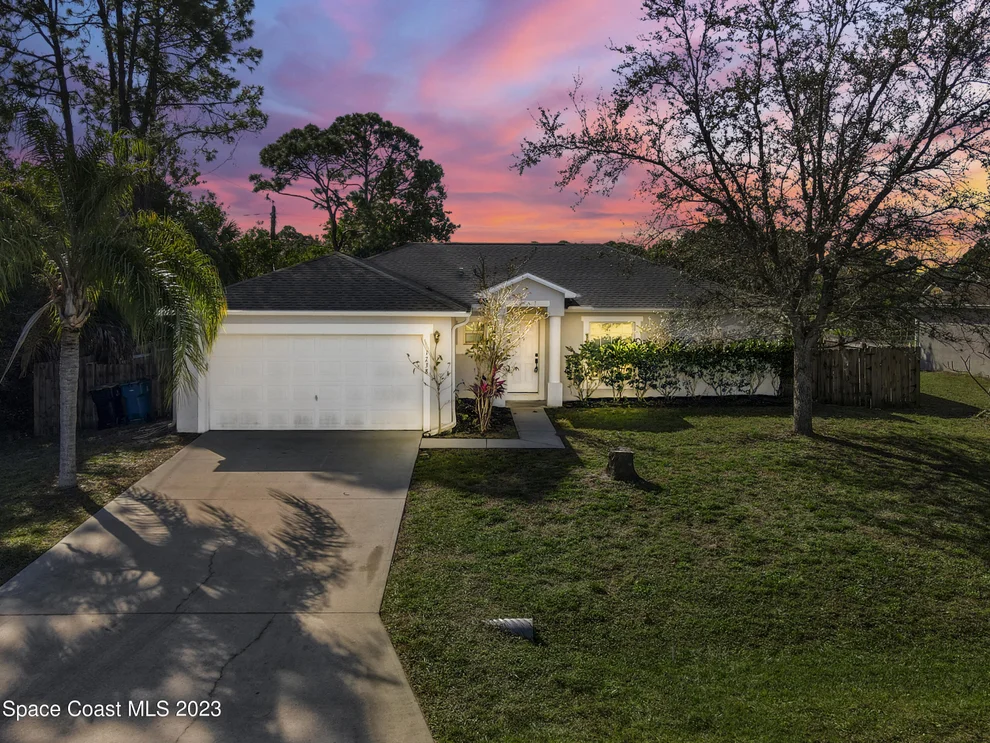 Unit for sale at 1738 Fairlight Street NW, Palm Bay, FL 32907