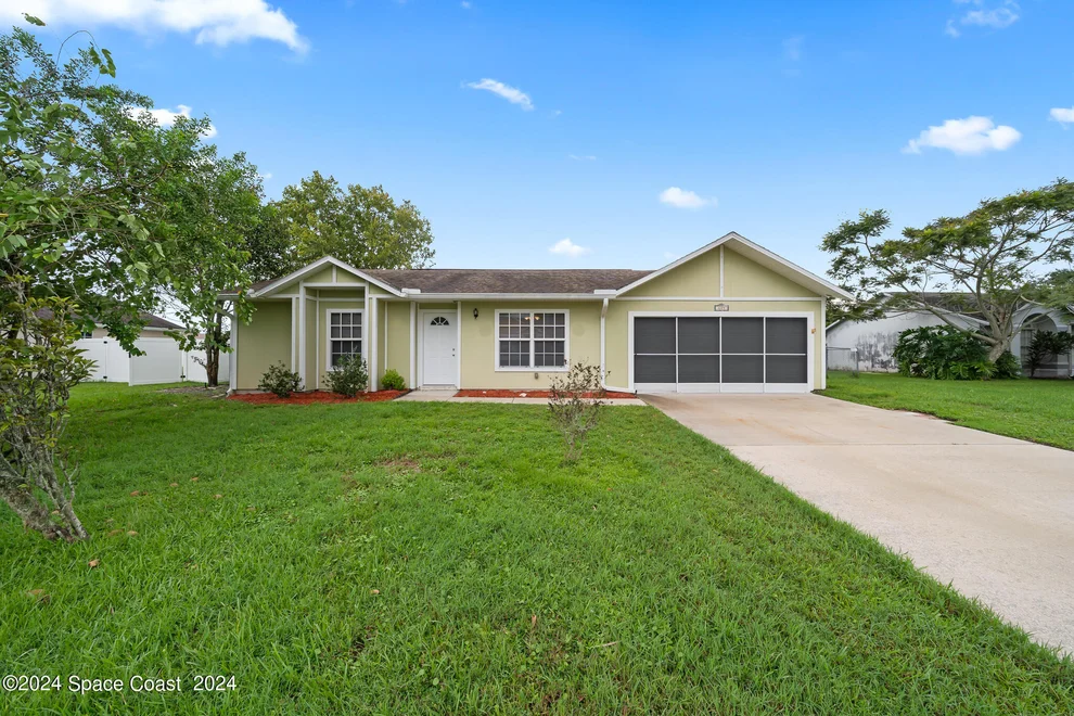 Unit for sale at 625 Murset Avenue SE, Palm Bay, FL 32909