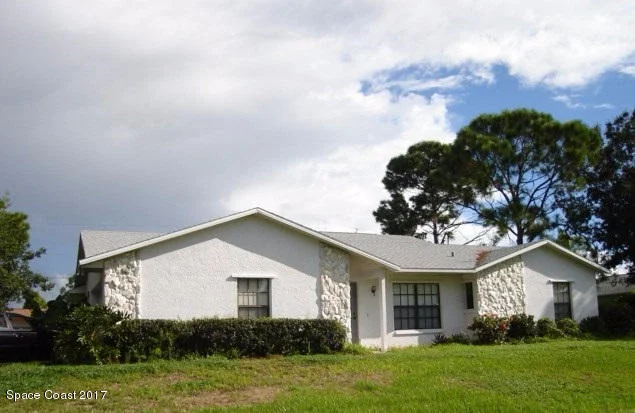 Unit for sale at 341 Narragansett Street NE, Palm Bay, FL 32907