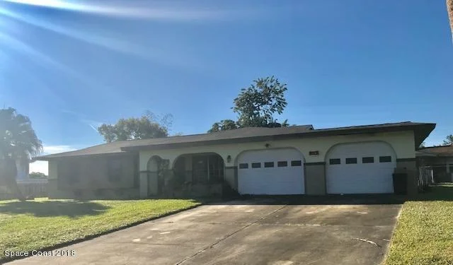 Unit for sale at 812 NE Sadnet Circle NE, Palm Bay, FL 32905