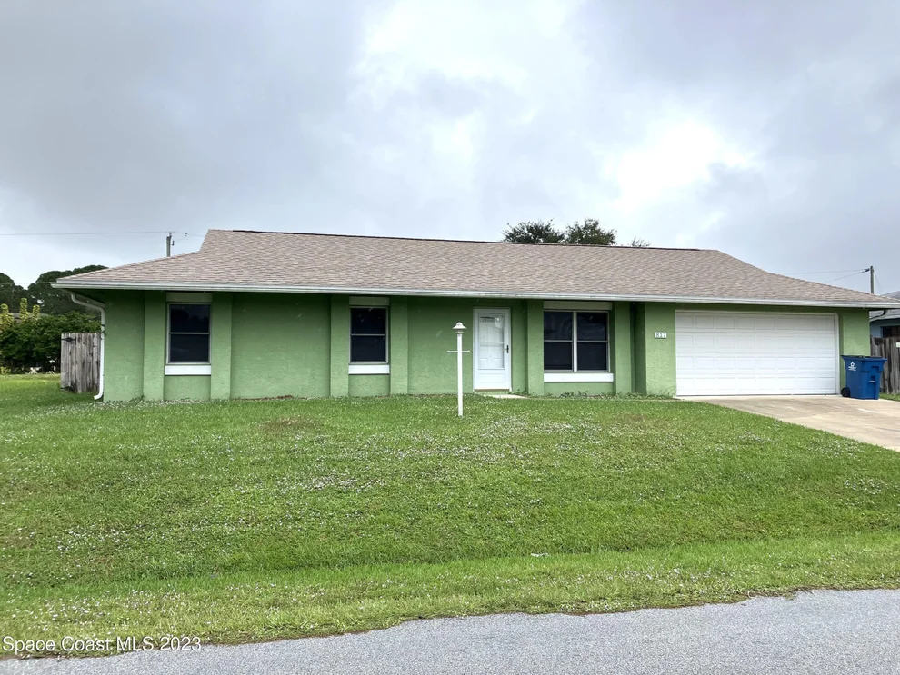 Unit for sale at 817 Gillen Avenue NW, Palm Bay, FL 32907