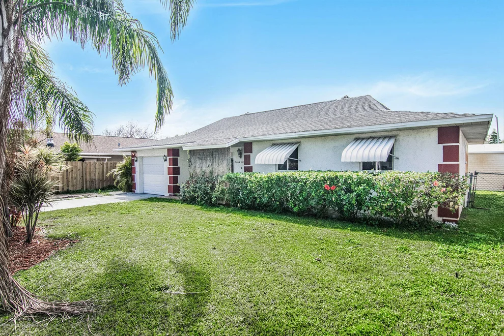 Unit for sale at 75 N Suzanne Court, Merritt Island, FL 32952
