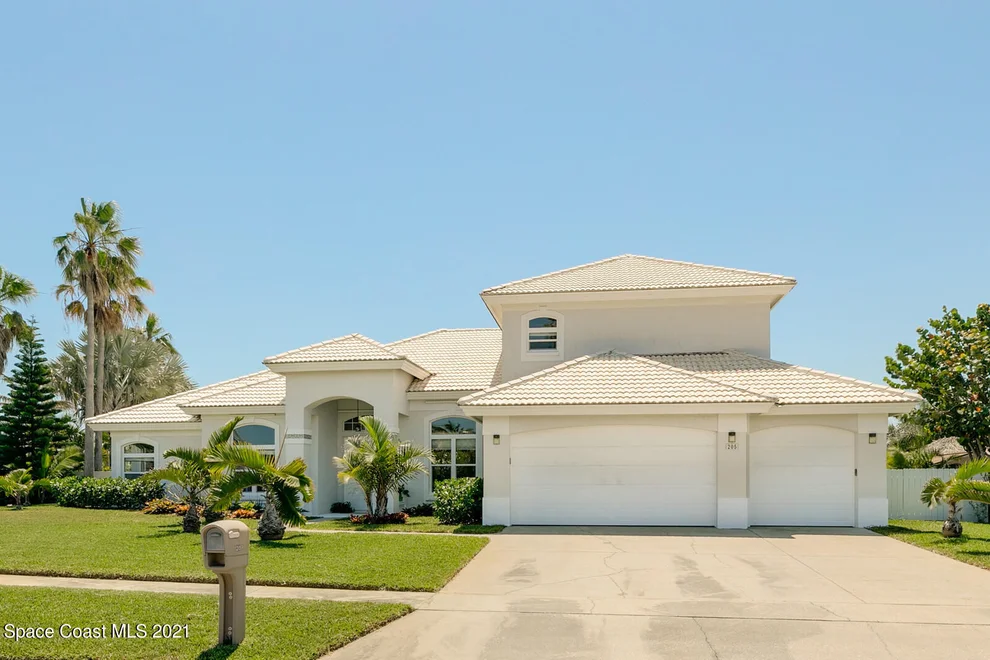 Unit for sale at 205 Birch Avenue, Melbourne Beach, FL 32951