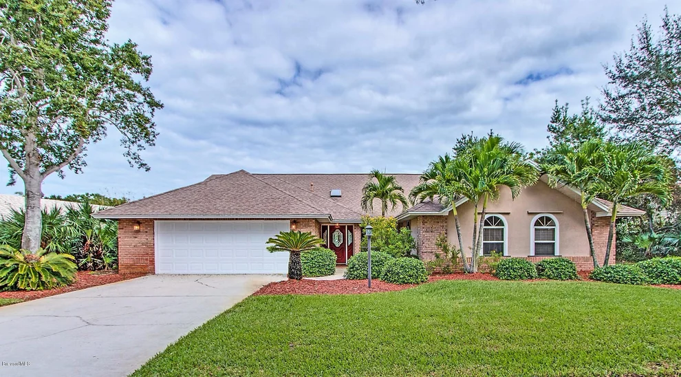 Unit for sale at 654 Hummingbird Drive, Indialantic, FL 32903