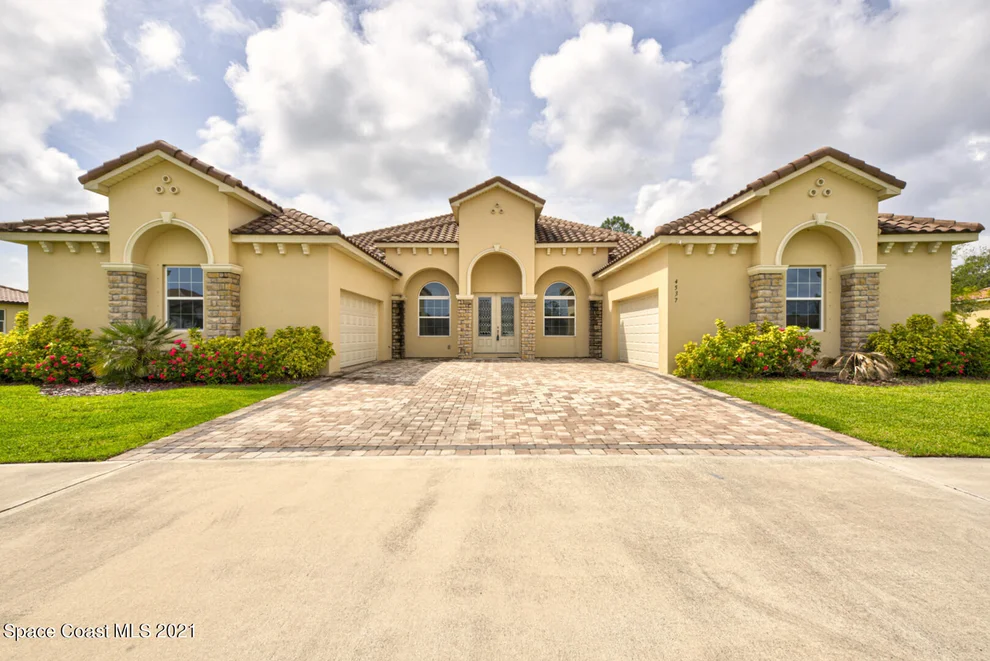 Unit for sale at 4537 Preservation Circle, Melbourne, FL 32934