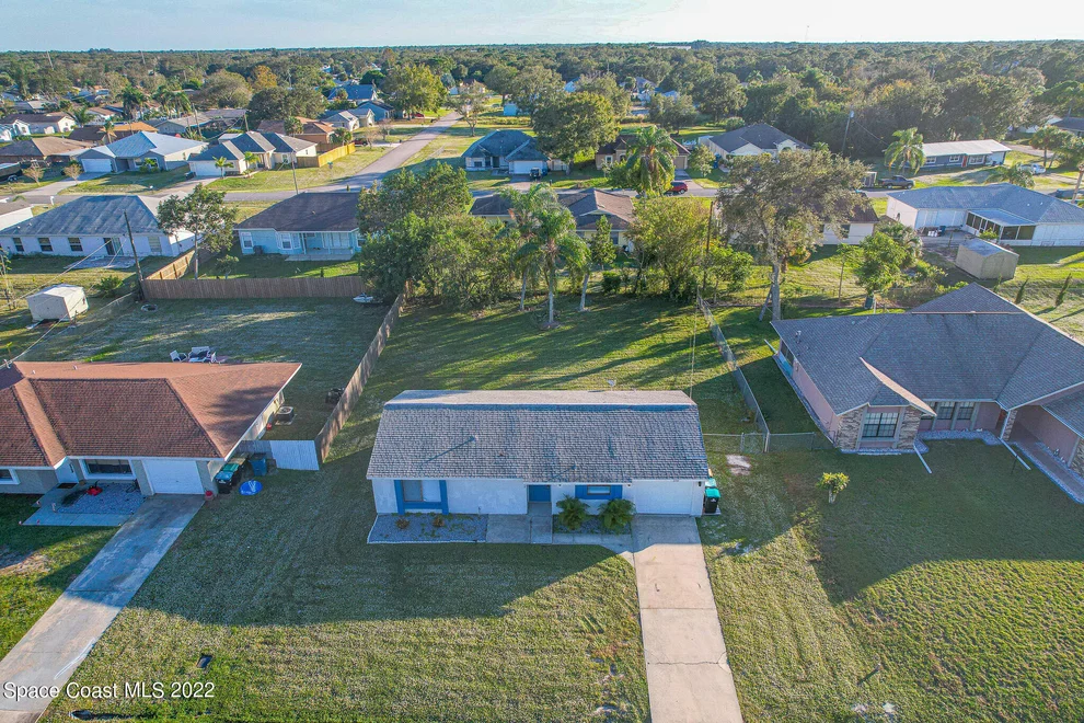 Unit for sale at 2132 Fallon Boulevard NE, Palm Bay, FL 32907