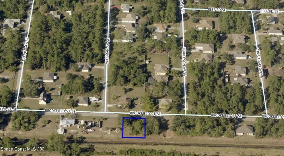 Unit for sale at 910 Brookfield Street SE, Palm Bay, FL 32909