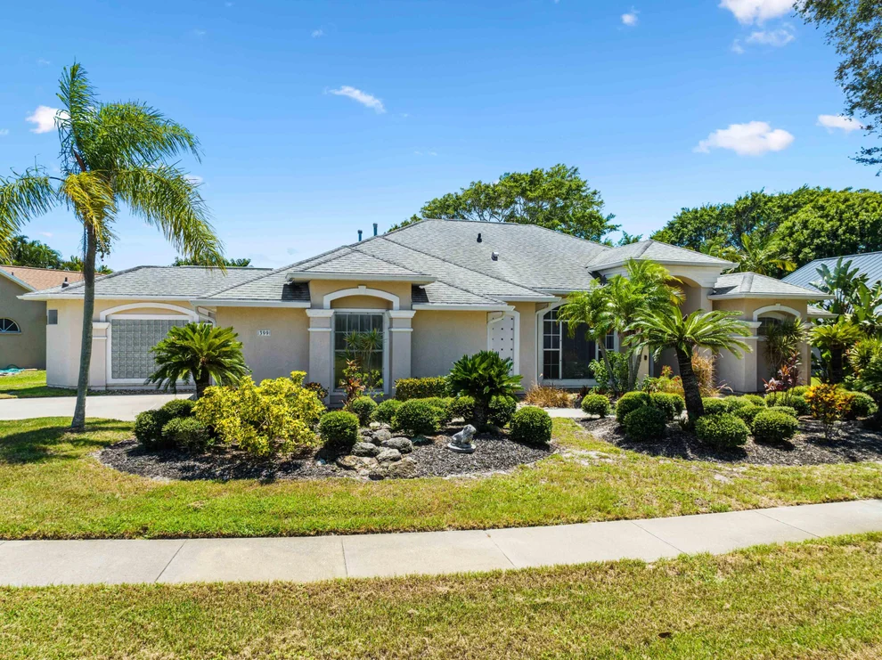 Unit for sale at 399 Lake Victoria Circle, Melbourne, FL 32940