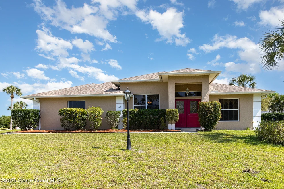 Unit for sale at 605 Hunan Street NE, Palm Bay, FL 32907