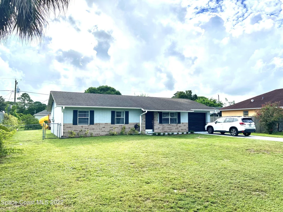 Unit for sale at 141 Frante Avenue NE, Palm Bay, FL 32907