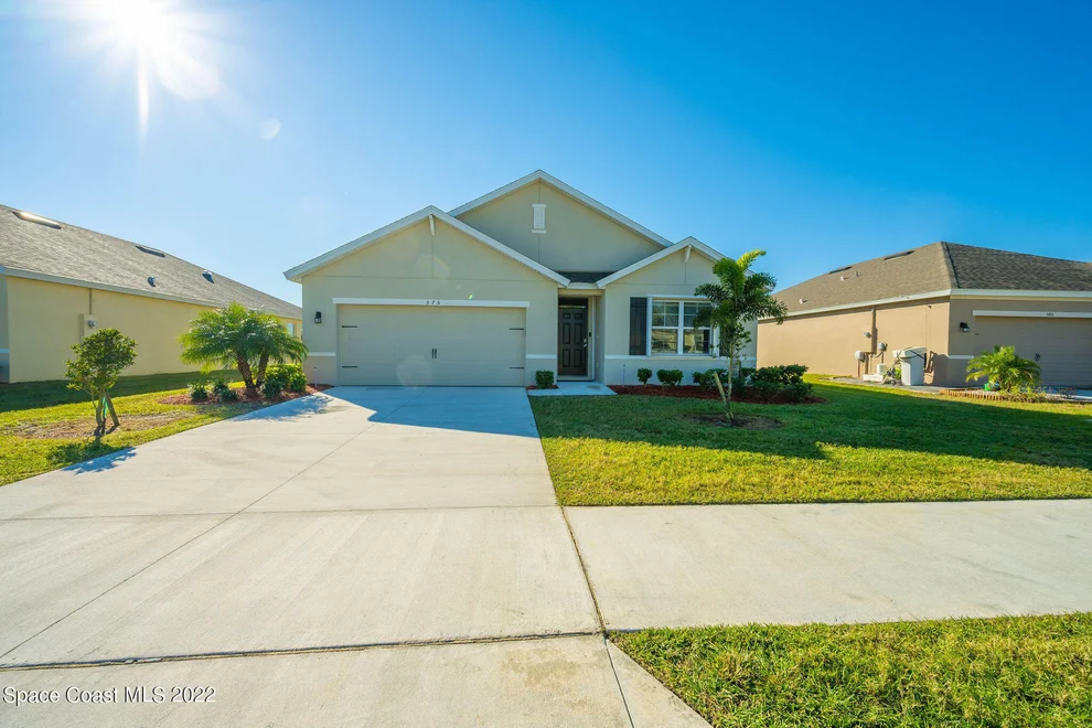 Unit for sale at 575 Sorrento Drive, Cocoa, FL 32922