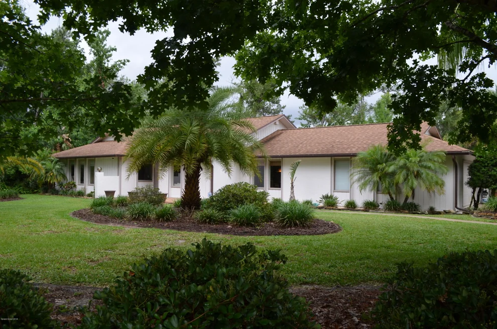 Unit for sale at 1217 Sand Pine Circle, Titusville, FL 32796