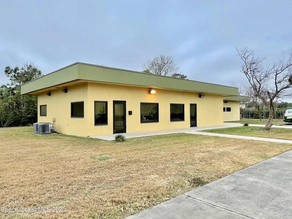 Unit for sale at 3370 N Wickham Road N, Melbourne, FL 32935