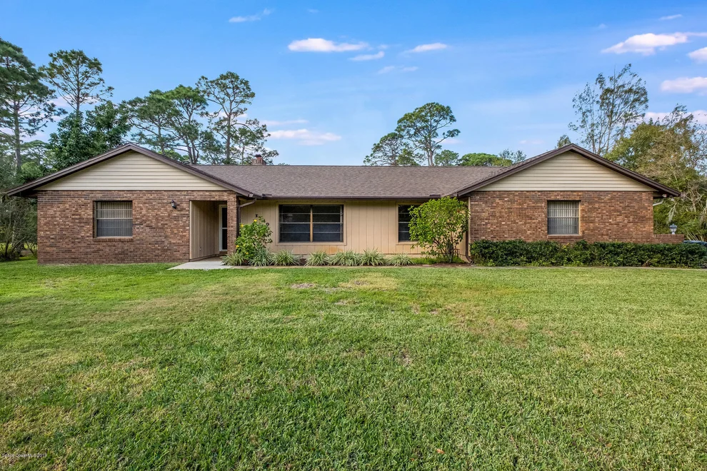 Unit for sale at 1740 Hidden Lake Drive, Rockledge, FL 32955