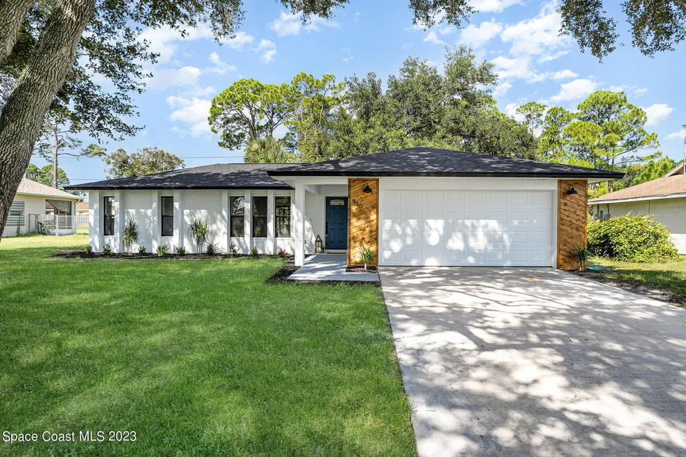 Unit for sale at 910 Tacaro Avenue SE, Palm Bay, FL 32909
