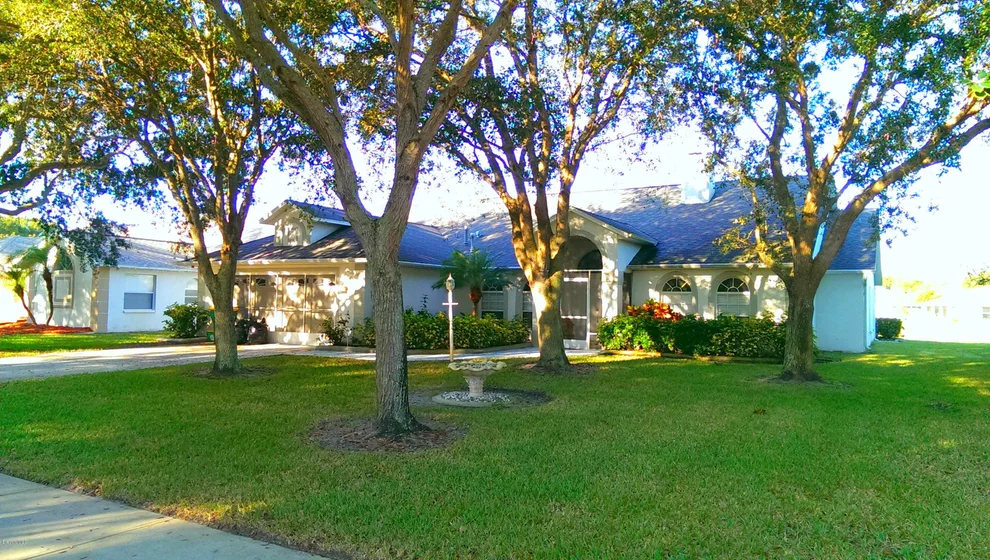 Unit for sale at 3056 Pineda Crossing Drive, Melbourne, FL 32940