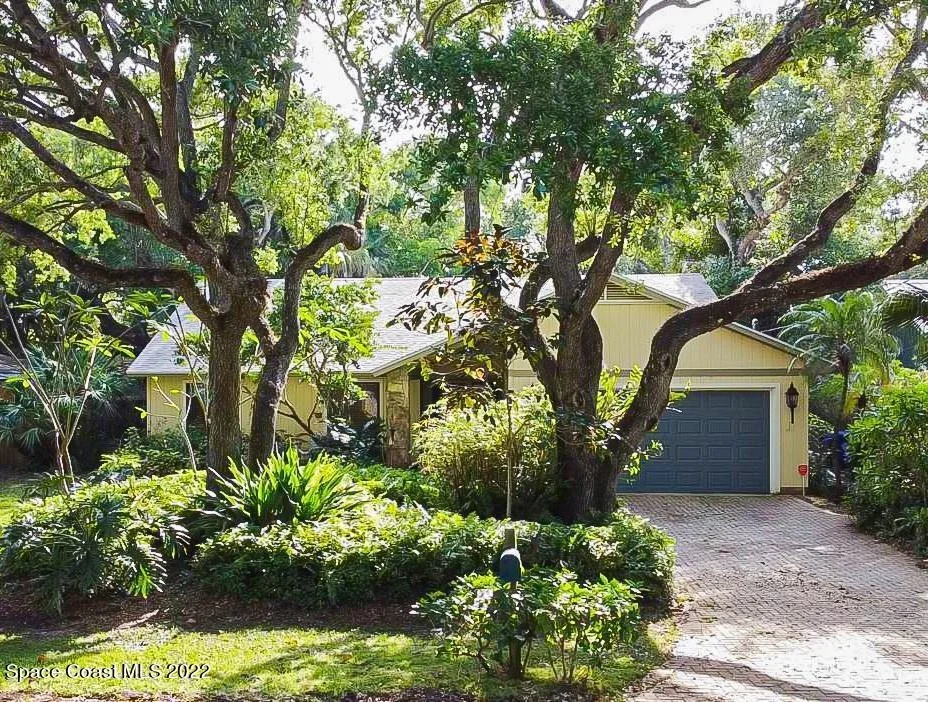 Unit for sale at 9470 Seagrape Drive, Vero Beach, FL 32963