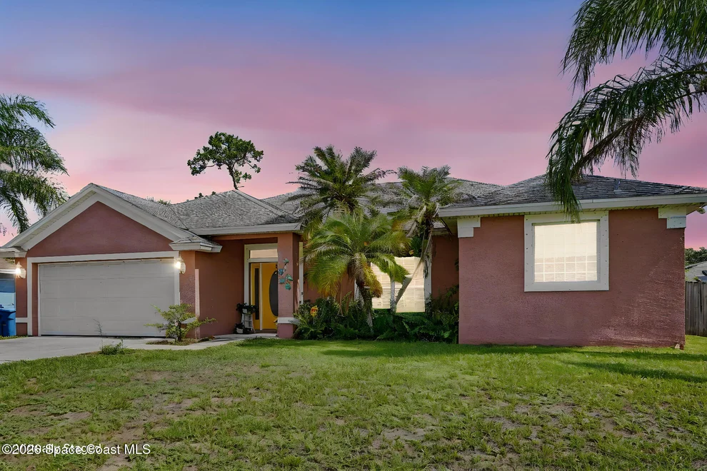 Unit for sale at 671 Americana Boulevard NW, Palm Bay, FL 32907