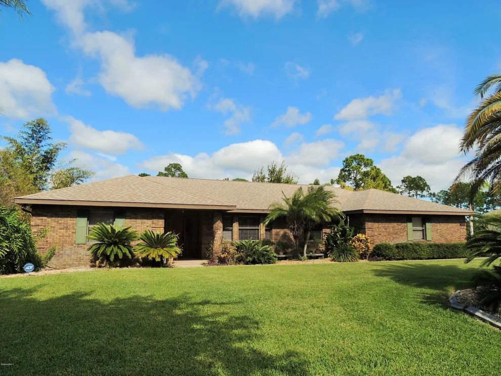 Unit for sale at 1890 SE Plantation Circle, Palm Bay, FL 32909