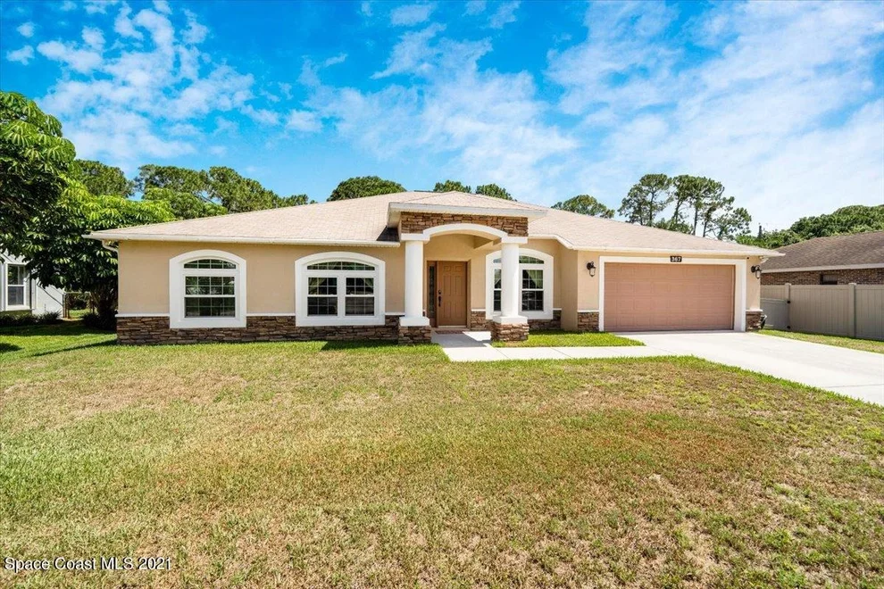 Unit for sale at 367 Abello Road SE, Palm Bay, FL 32909