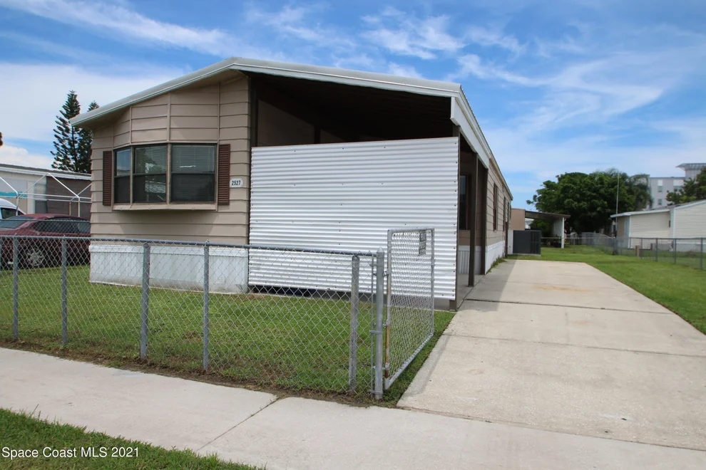 Unit for sale at 2527 Chatham Way NE, Palm Bay, FL 32905