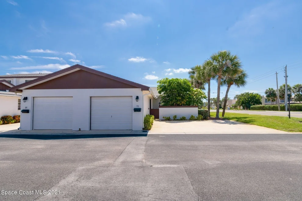 Unit for sale at 290 Paradise Boulevard, Melbourne, FL 32903