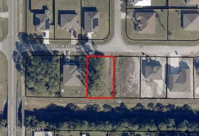 Unit for sale at 450 Brantley Street SE, Palm Bay, FL 32909
