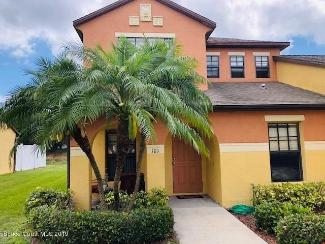 Unit for sale at 870 Luminary Circle, Melbourne, FL 32901