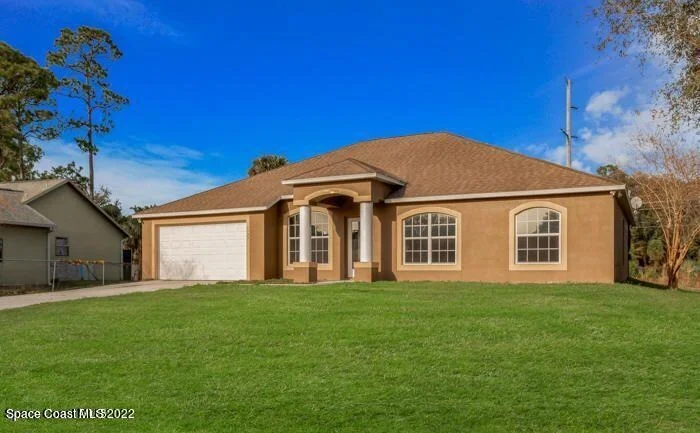 Unit for sale at 1555 Elmhurst Circle SE, Palm Bay, FL 32909