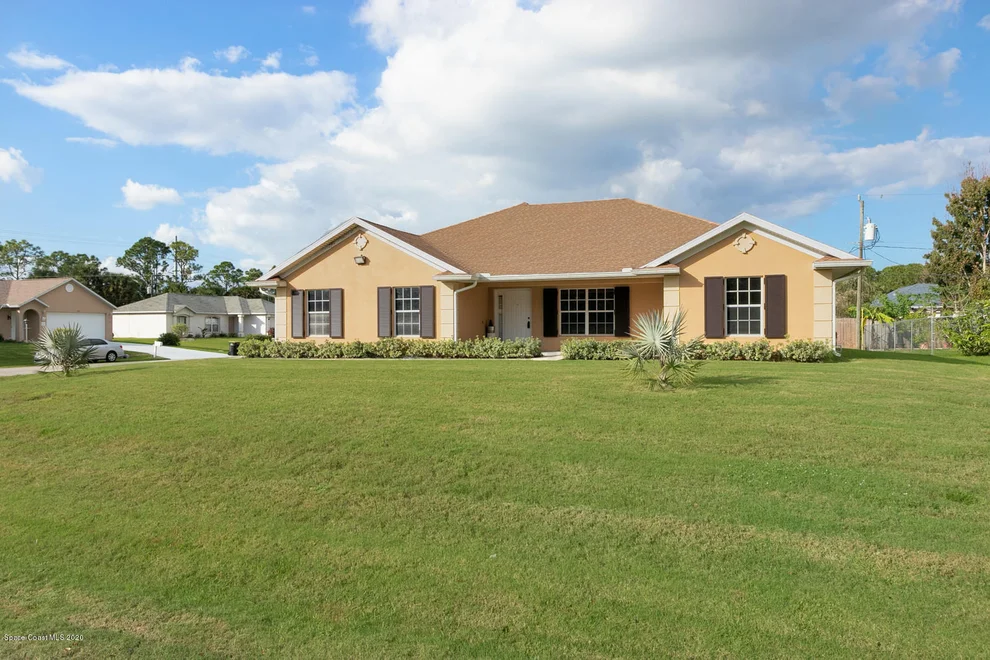 Unit for sale at 1395 Harwick Street SW, Palm Bay, FL 32908