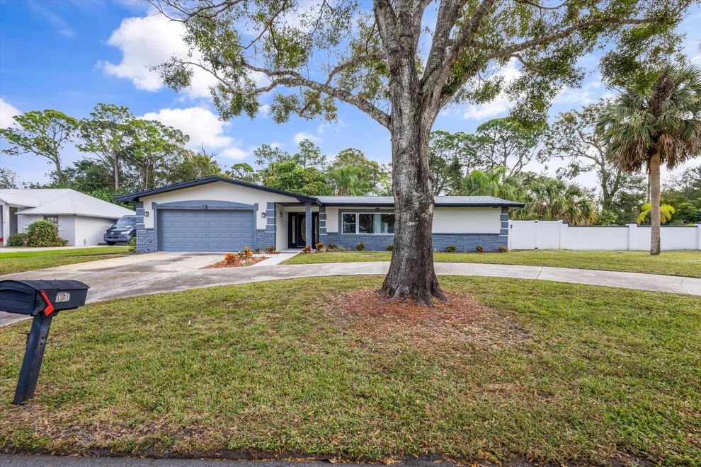 Unit for sale at 520 Ponderosa Street, Melbourne, FL 32904