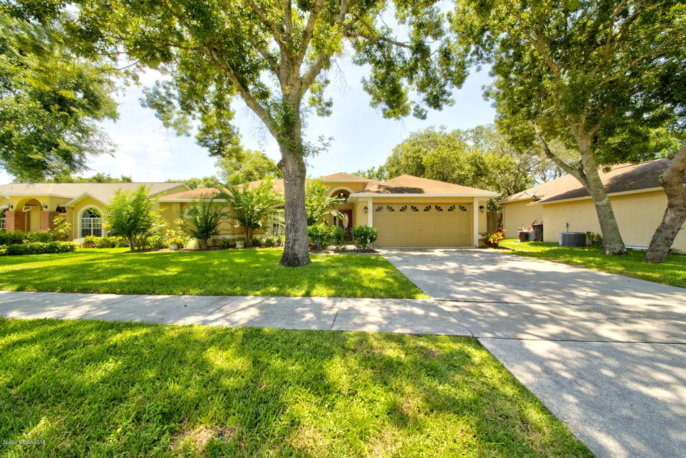 Unit for sale at 5542 Oak Hollow Drive, Titusville, FL 32780