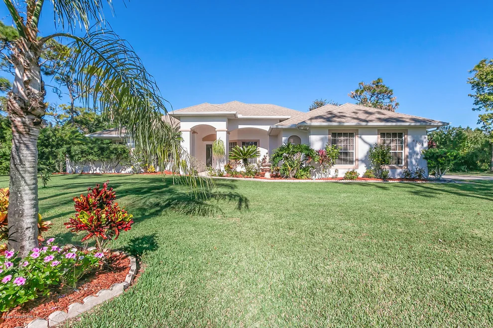 Unit for sale at 4304 Ligustrum Drive, Melbourne, FL 32934