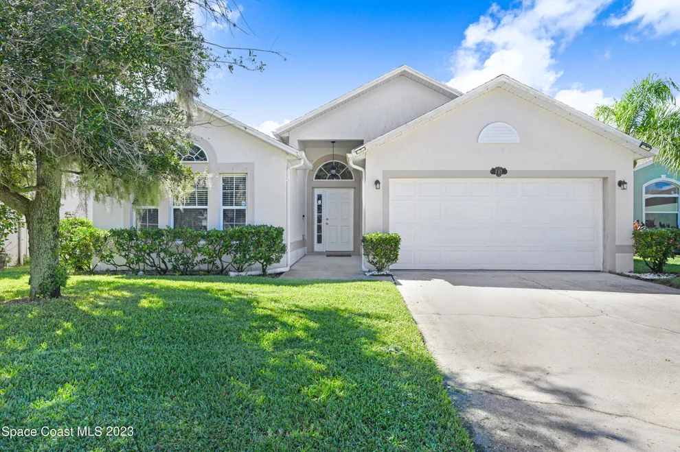Unit for sale at 757 Peachtree Street, Titusville, FL 32780