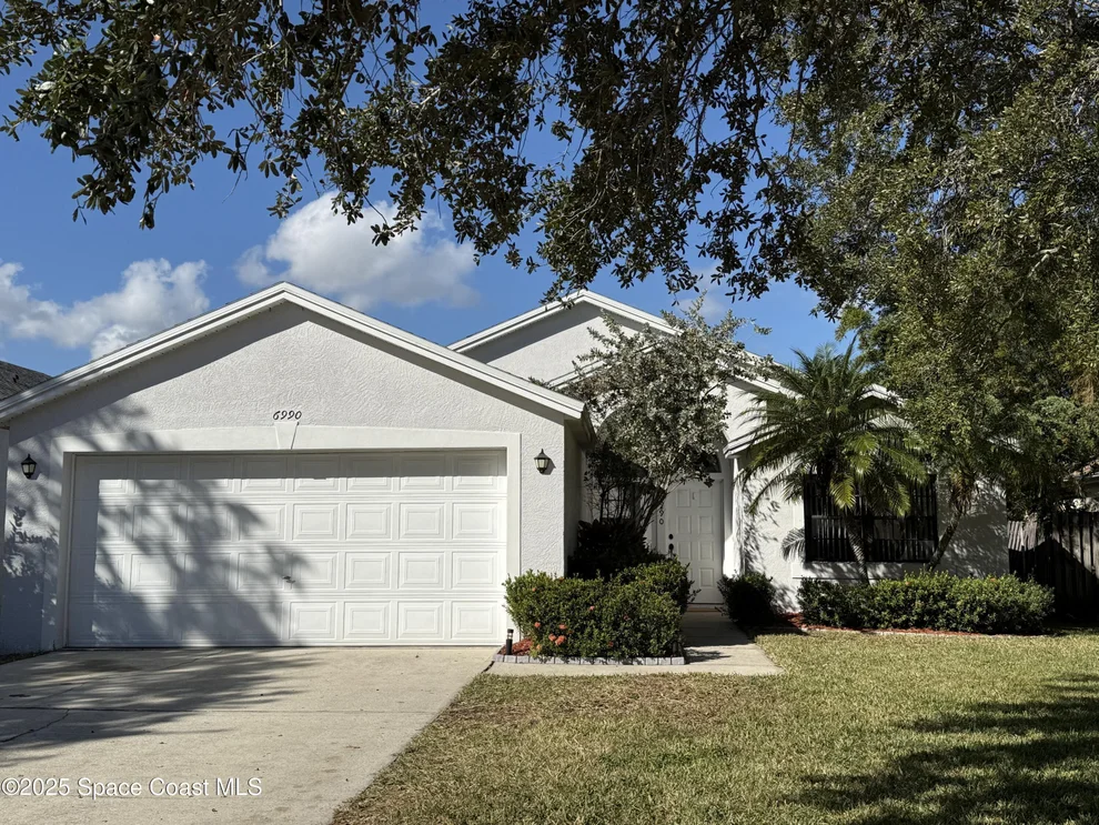 Unit for sale at 6990 Hammock Trace Drive, Melbourne, FL 32940