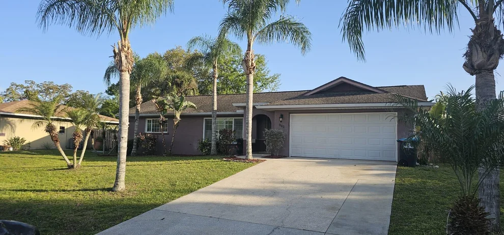 Unit for sale at 962 Dupont Street NE, Palm Bay, FL 32907