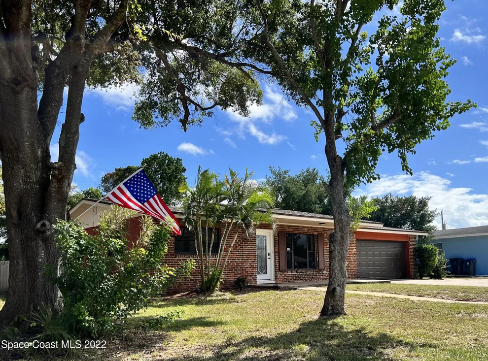 Unit for sale at 4325 Carlysle Avenue, Titusville, FL 32780