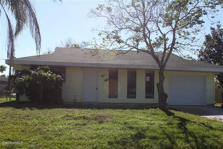 Unit for sale at 757 Fairhaven St Ne, Palm Bay, FL 32907
