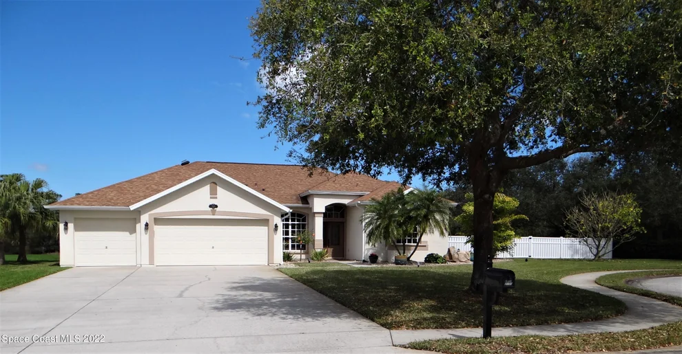 Unit for sale at 3100 Huntleigh Way, Melbourne, FL 32934