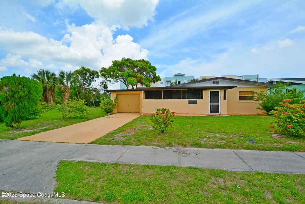 Unit for sale at 600 Burr Street, Melbourne, FL 32901